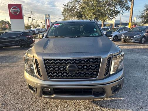 2019 Nissan Titan SV