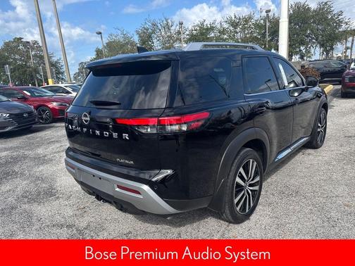 2025 Nissan Pathfinder Platinum FWD