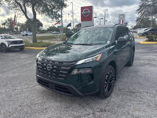 2026 Nissan Rogue Dark Armor