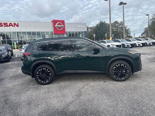 2026 Nissan Rogue Dark Armor