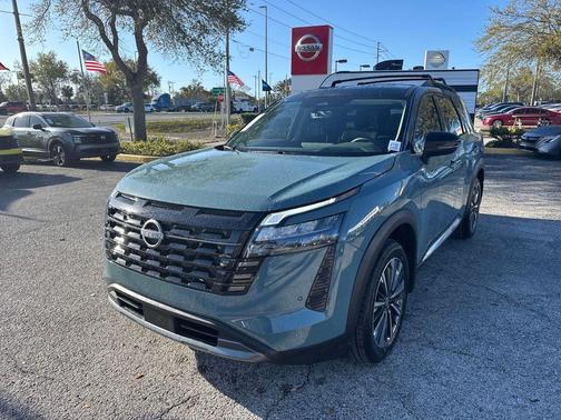 2026 Nissan Pathfinder Platinum