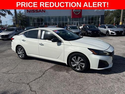 2025 Nissan Altima S FWD