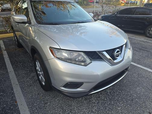 2015 Nissan Rogue SV