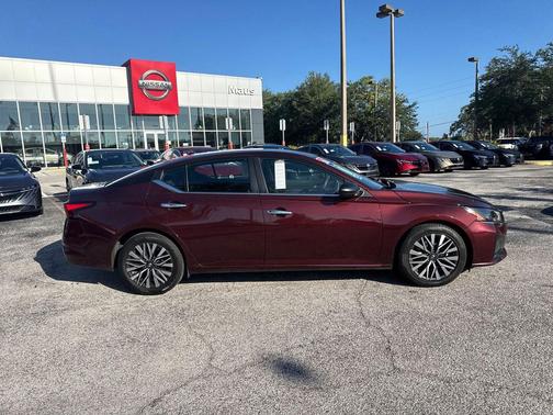 Garnet Pearl Metallic 2024 Nissan Altima 2.5 SV