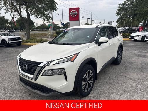 Pearl White Tricoat 2023 Nissan Rogue SV