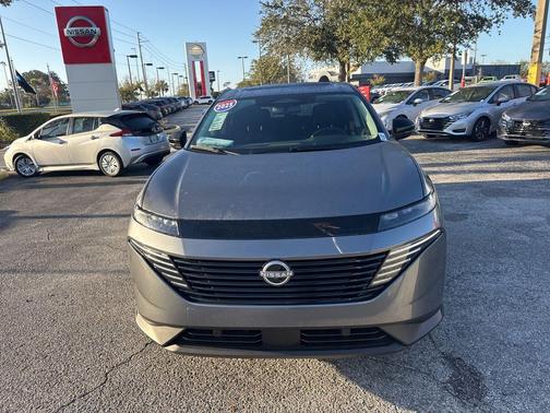 2025 Nissan Murano SL