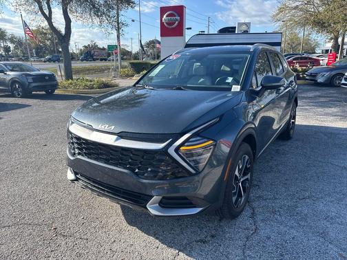 2024 Kia Sportage EX