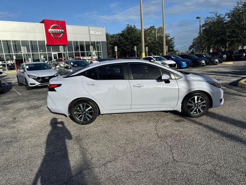 2025 Nissan Versa 1.6 SV