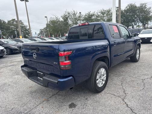 2022 Nissan Frontier SV