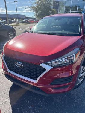 2021 Hyundai TUCSON SE