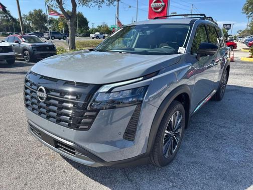 Boulder Gray Pearl 2026 Nissan Pathfinder Platinum