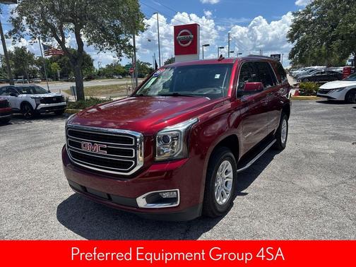 Crimson Red Tintcoat 2017 GMC Yukon SLT