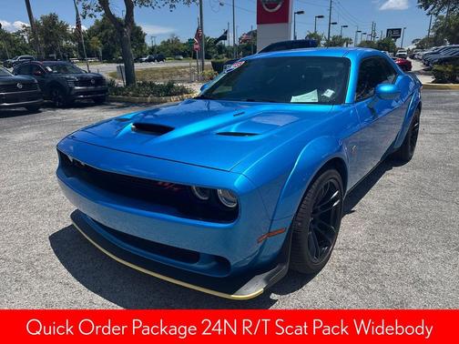 B5 Blue Pearlcoat 2023 Dodge Challenger R/T Scat Pack Widebody