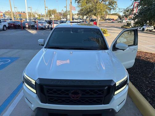 2022 Nissan Frontier PRO-X