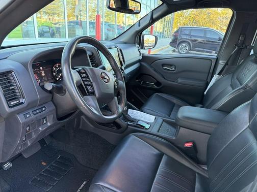 2022 Nissan Frontier PRO-X
