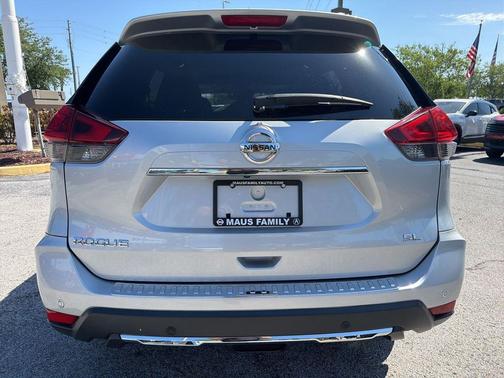 Brilliant Silver Metallic 2020 Nissan Rogue SL