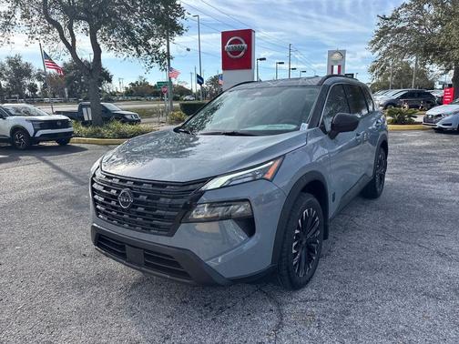 2026 Nissan Rogue Dark Armor