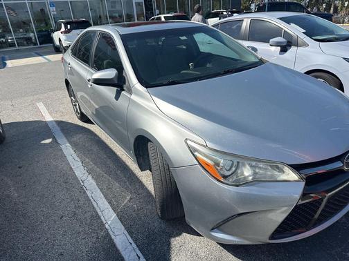 2017 Toyota Camry SE