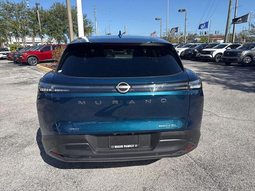 2025 Nissan Murano SL
