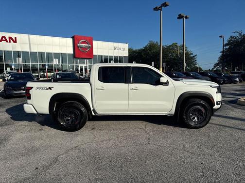 Glacier White 2026 Nissan Frontier PRO-X