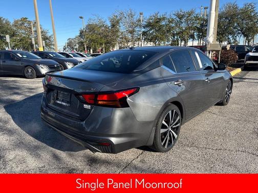 2020 Nissan Altima SR FWD