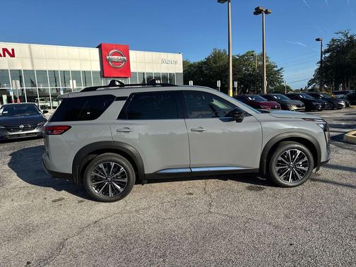 Boulder Gray Pearl 2026 Nissan Pathfinder Platinum