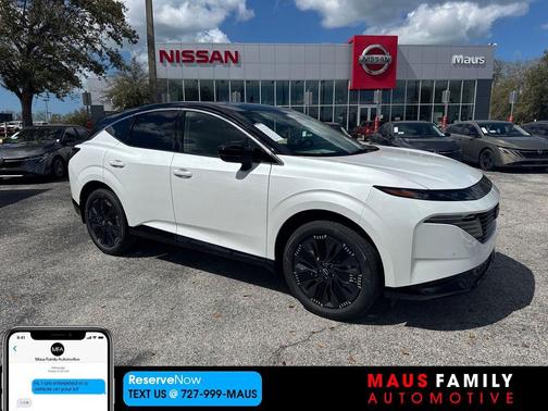 Everest White Pearl Tricoat/Super Black 2026 Nissan Murano Platinum