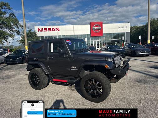 Granite Crystal Metallic Clearcoat 2017 Jeep Wrangler Sahara