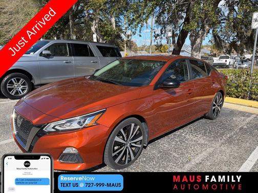 2020 Nissan Altima SR FWD