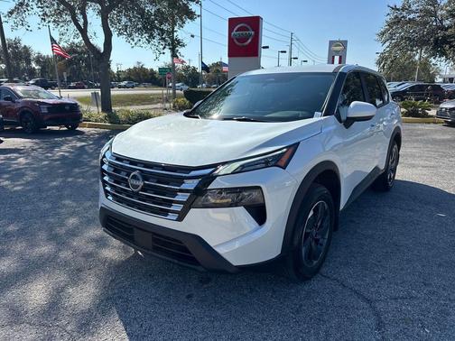 2026 Nissan Rogue SV