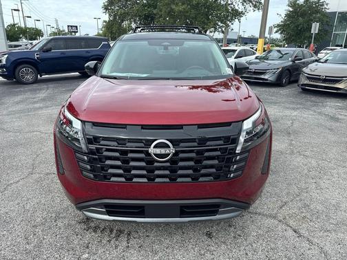 Scarlet Ember/Super Black 2026 Nissan Pathfinder Platinum