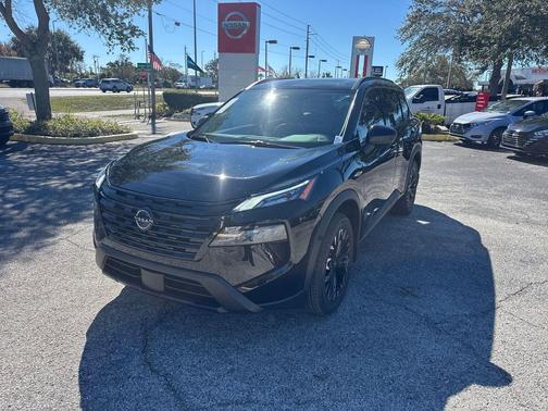 2026 Nissan Rogue Dark Armor