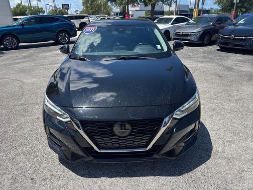Super Black 2022 Nissan Sentra SR