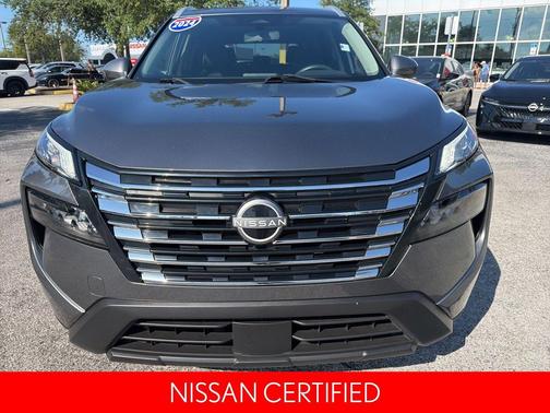 Gun Metallic 2024 Nissan Rogue SV