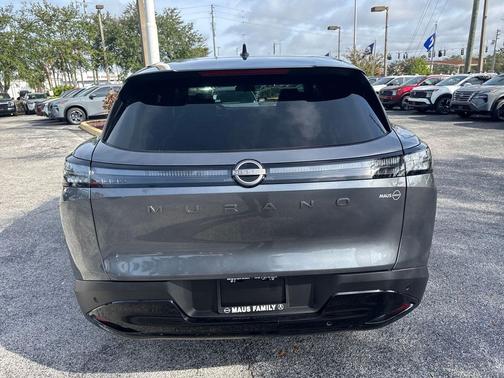 2025 Nissan Murano SV