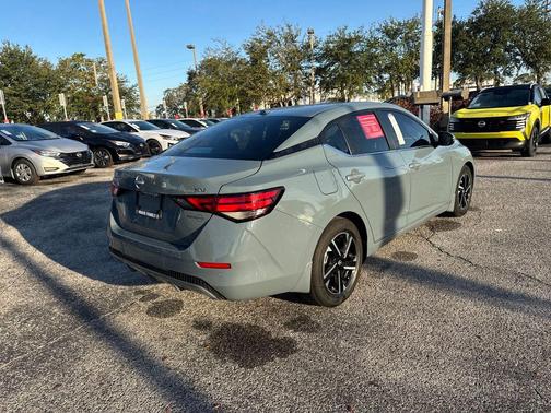 2024 Nissan Sentra SV