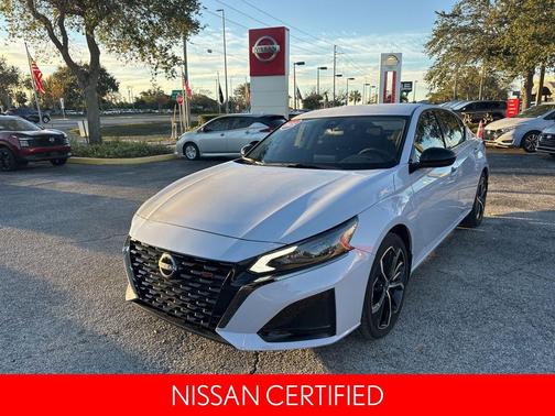 2025 Nissan Altima SR FWD