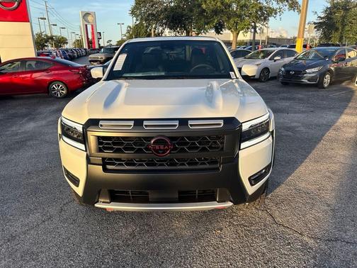 2025 Nissan Frontier PRO-X