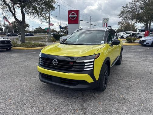 2026 Nissan Kicks SR