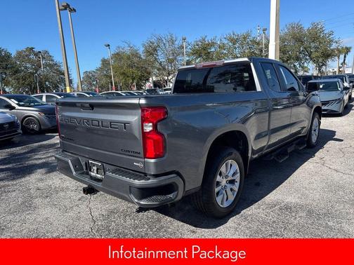 2020 Chevrolet Silverado 1500 Custom