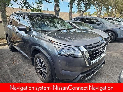 2022 Nissan Pathfinder Platinum 4WD