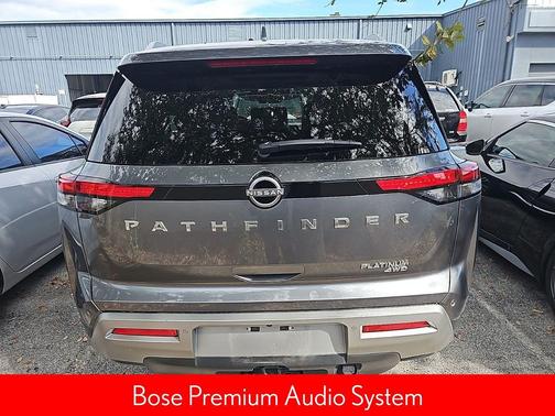 2022 Nissan Pathfinder Platinum 4WD