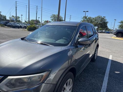 Gun Metallic 2018 Nissan Rogue S