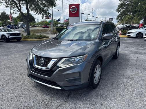 Gun Metallic 2018 Nissan Rogue S