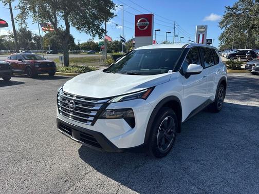 2026 Nissan Rogue SV