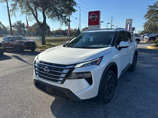 2026 Nissan Rogue SV