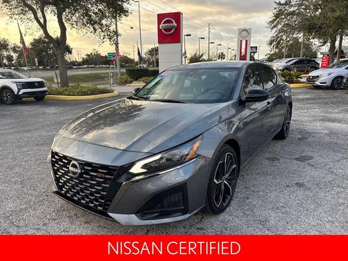 2025 Nissan Altima SR FWD