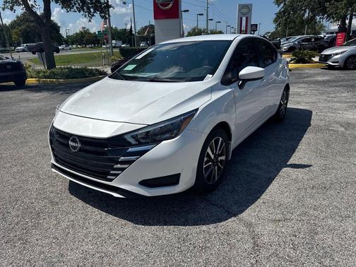 2025 Nissan Versa 1.6 SV