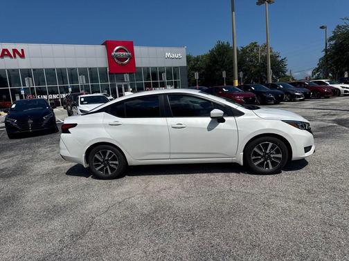 2025 Nissan Versa 1.6 SV