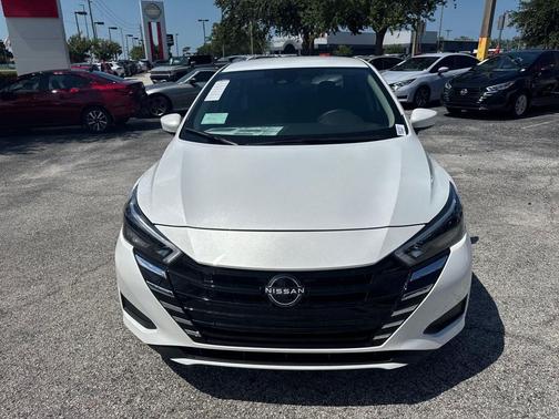 2025 Nissan Versa 1.6 SV